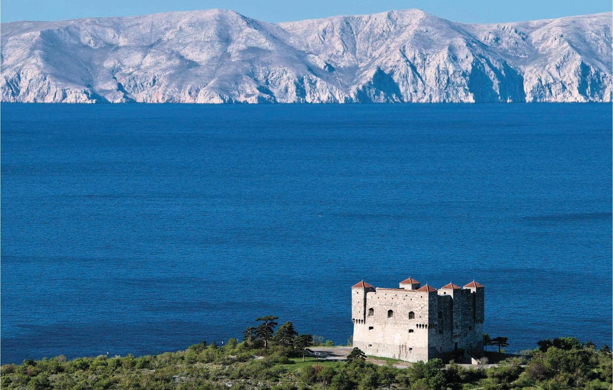Nice Apartment In Senj With Ethernet Internet Exteriér fotografie