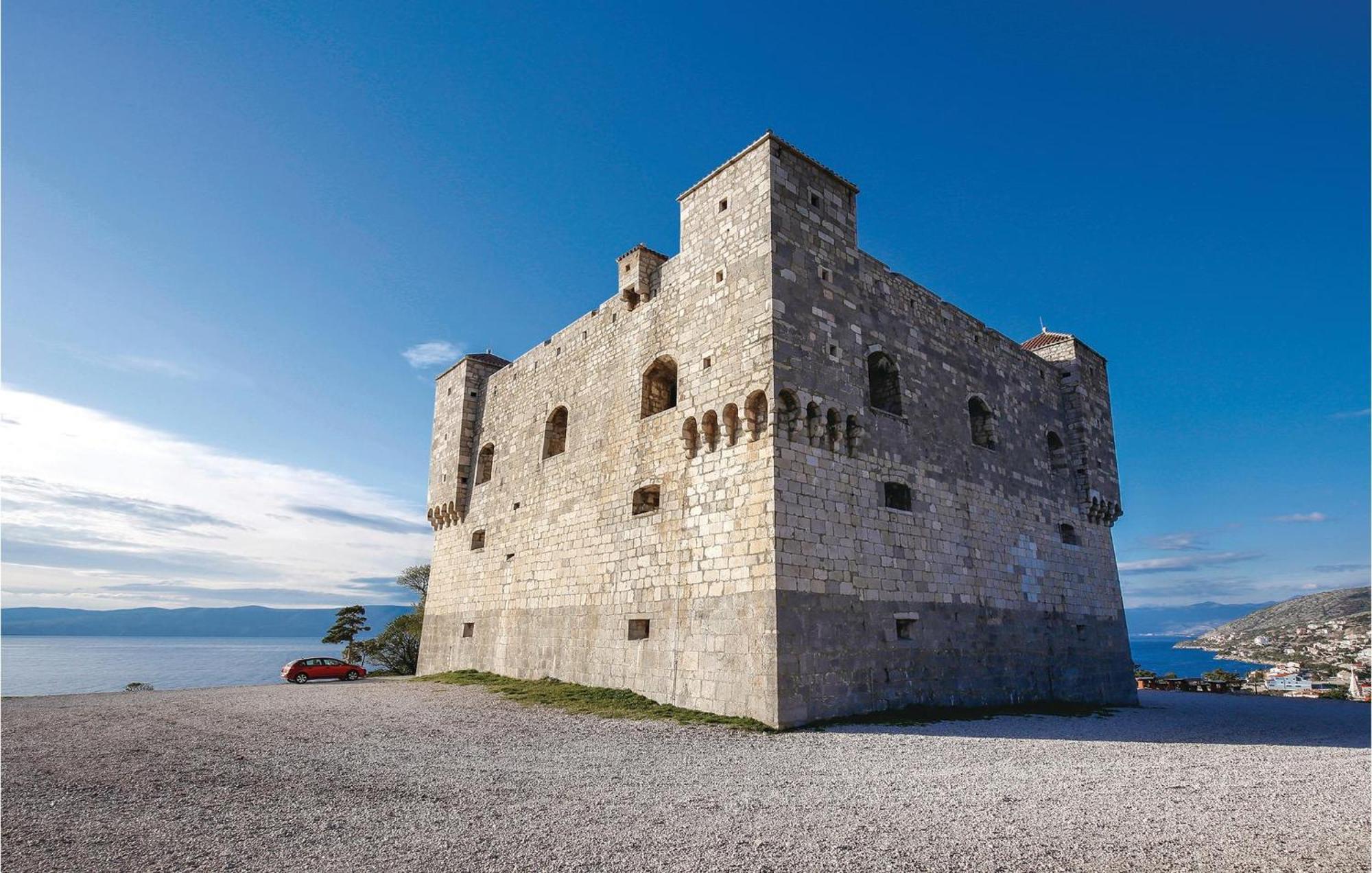 Nice Apartment In Senj With Ethernet Internet Exteriér fotografie